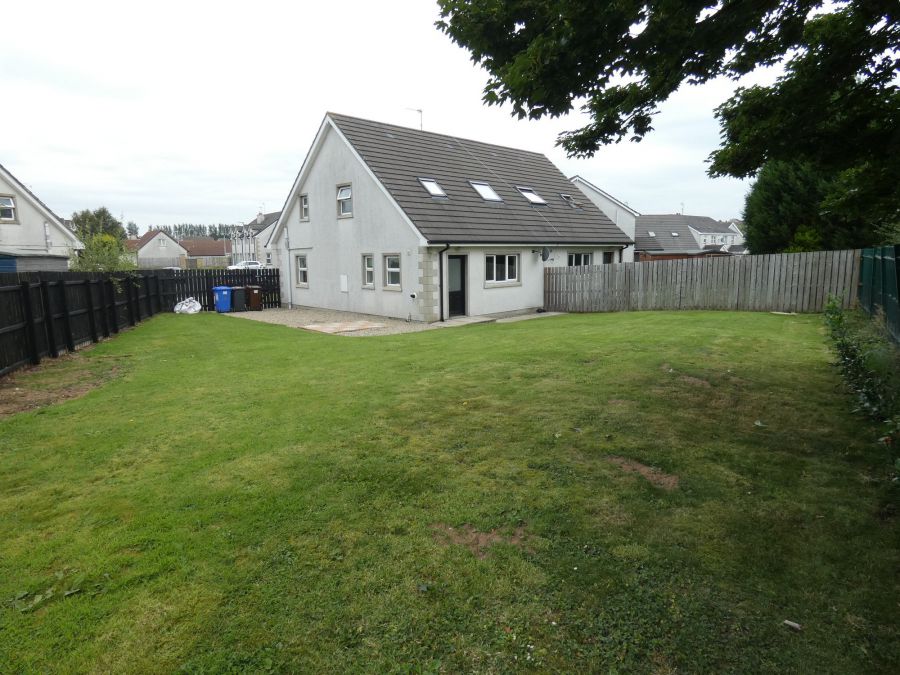 8 Kirkview Court