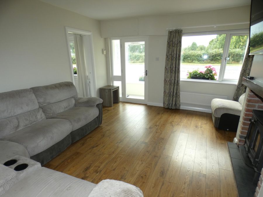 162 Curragh Road 162 Curragh Road