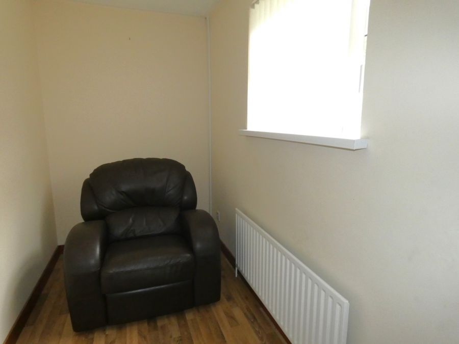 6 Carnany Park