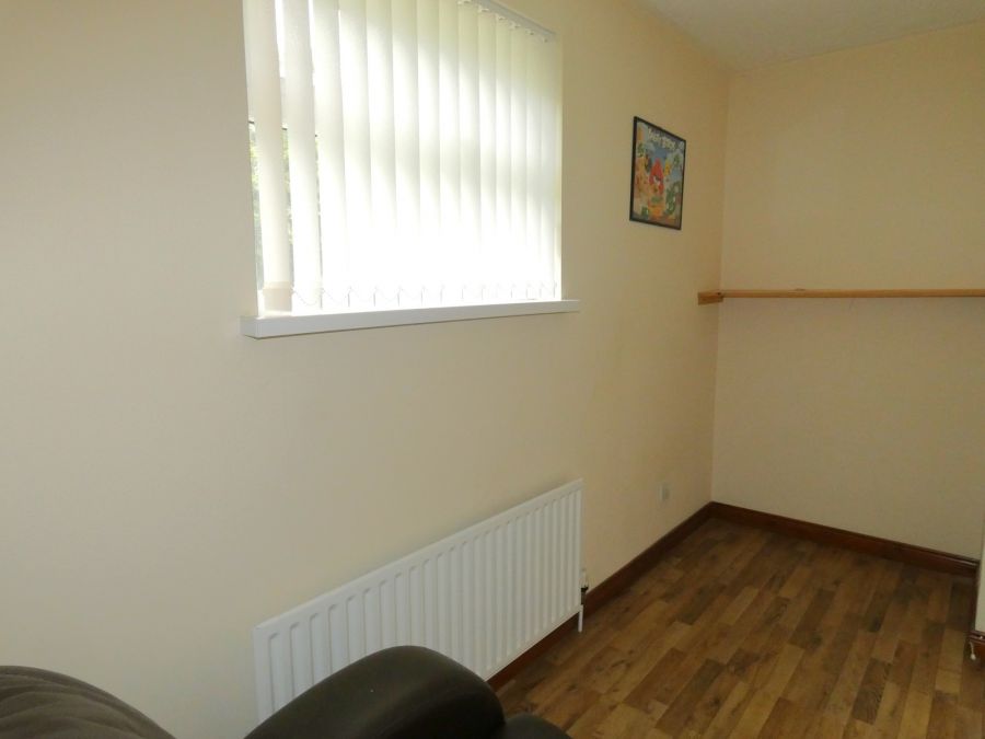 6 Carnany Park