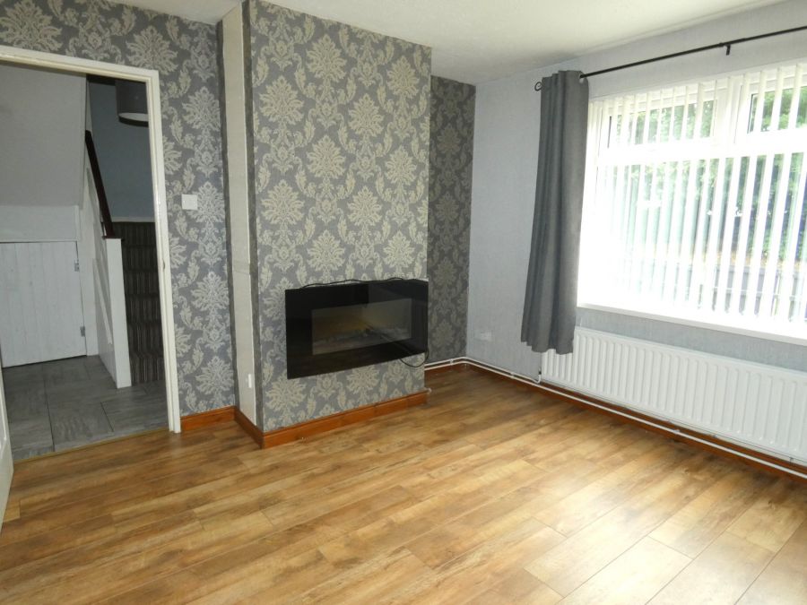 6 Carnany Park