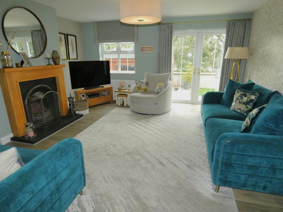 37 Ballycregagh Road