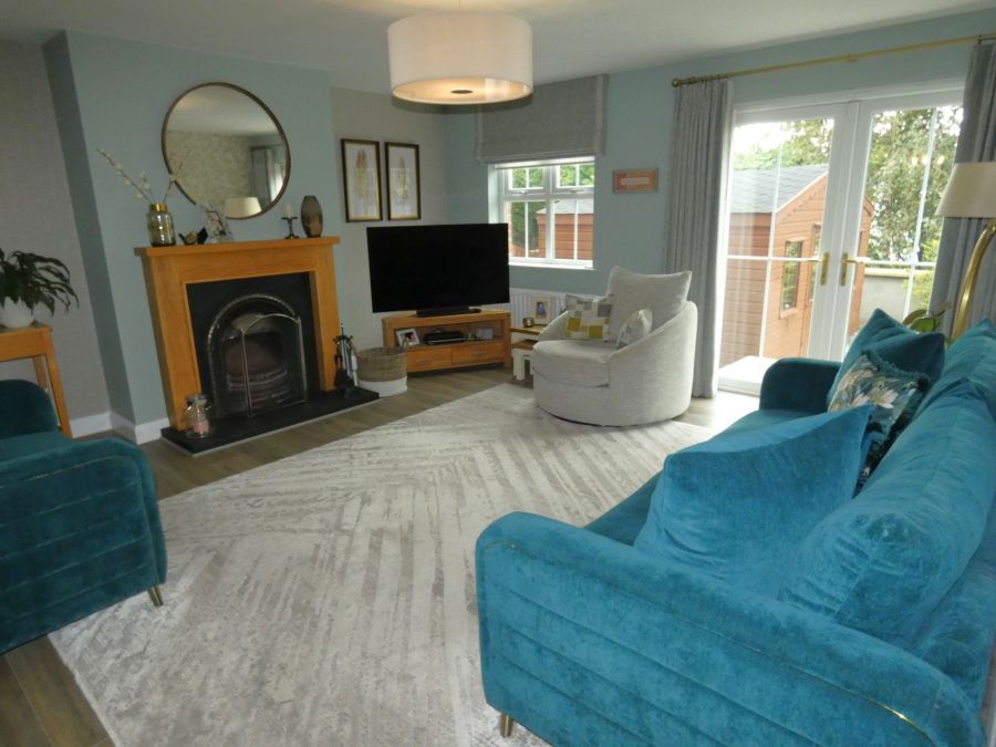 37 Ballycregagh Road