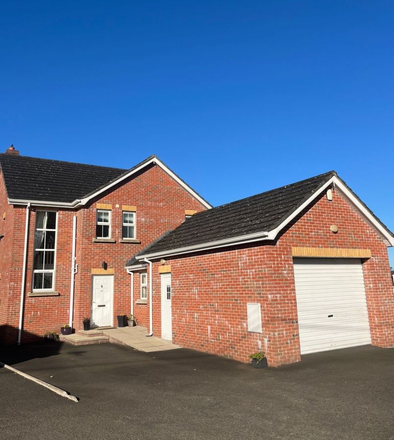 37 Ballycregagh Road