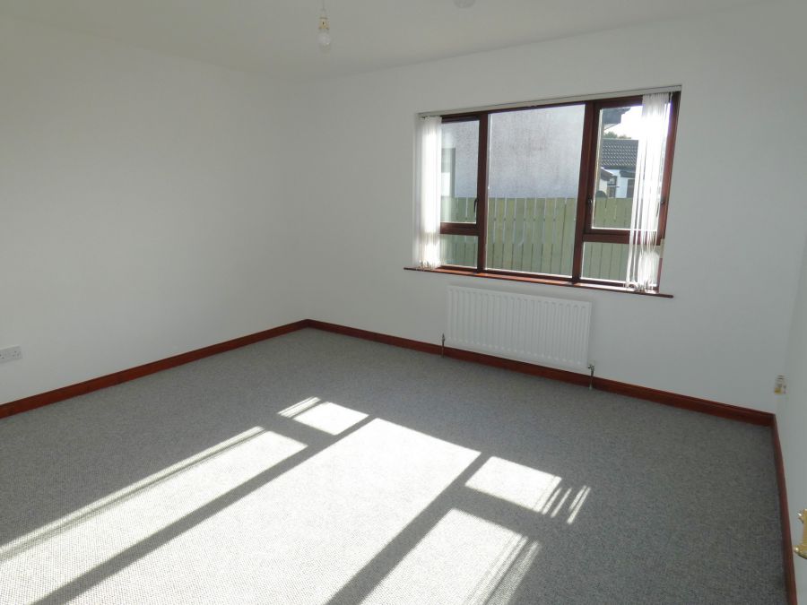 5 Castlehill Way