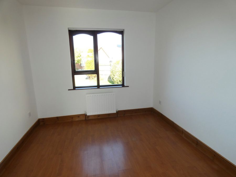 5 Castlehill Way
