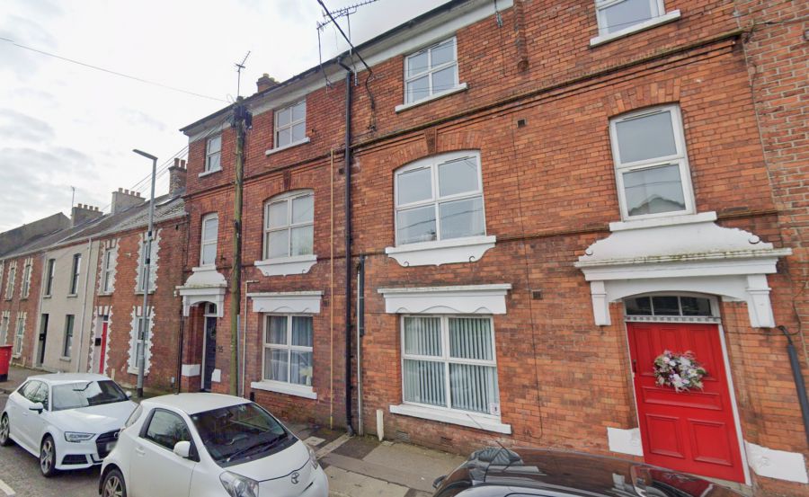 15B Queen Street