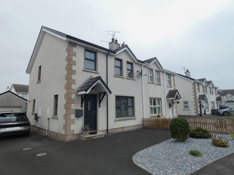 39 Berryfields Park