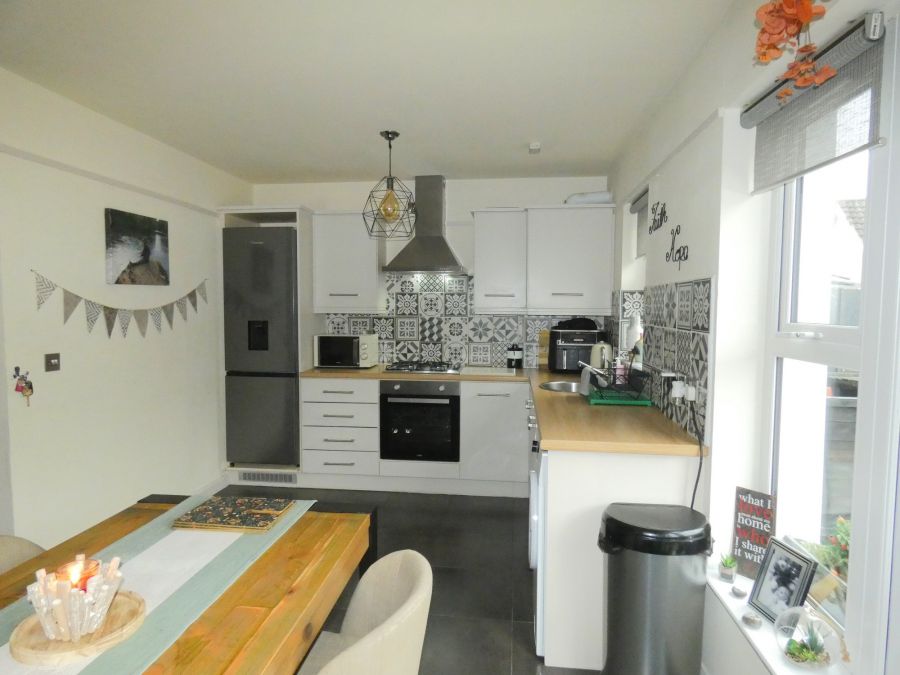 4 Milltown Avenue