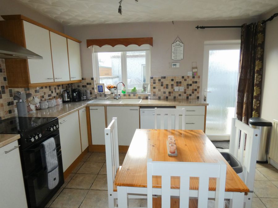 169 Castlecat Road 169 Castlecat Road