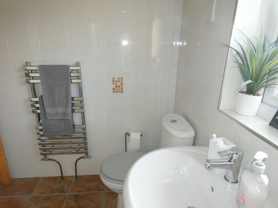 169 Castlecat Road 169 Castlecat Road