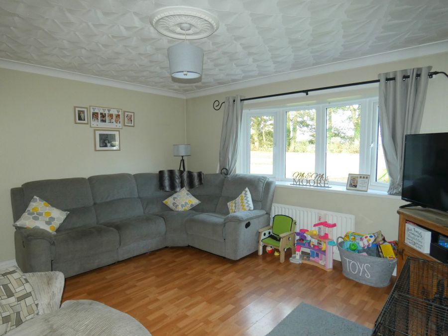 169 Castlecat Road 169 Castlecat Road