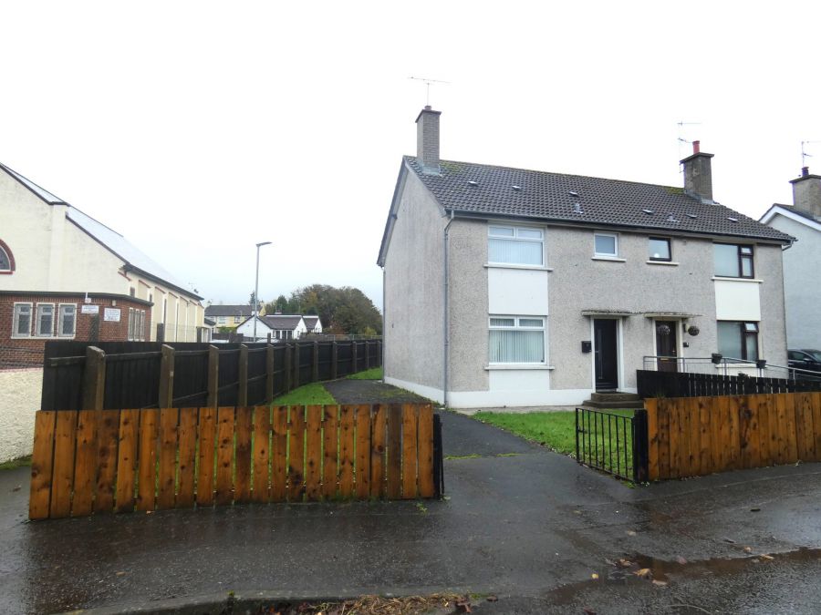 1 Strand Park