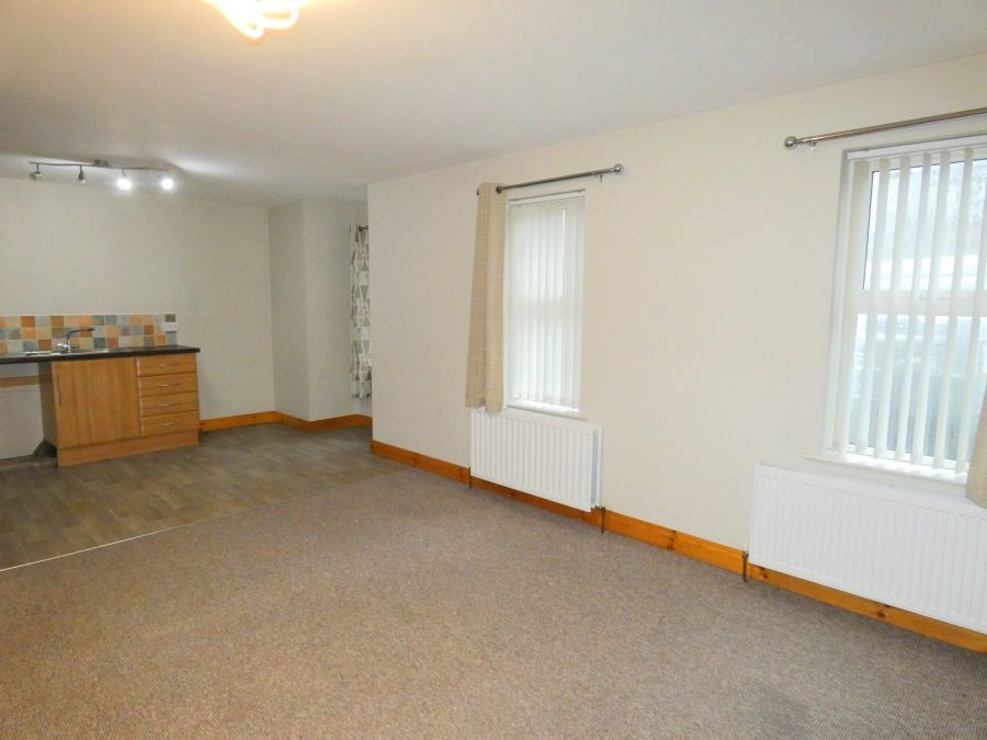 18 Andena Grange (Off Ballymoney Road)