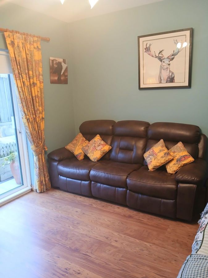 39 Greengage Cottages