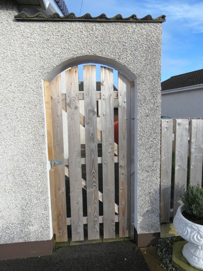 16 Donaghbrook Crescent