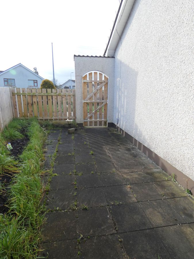 16 Donaghbrook Crescent