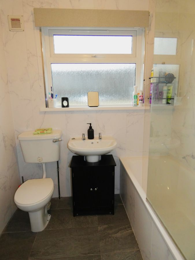 18 Moneybrannon Road