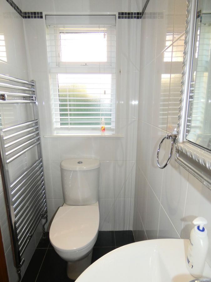 11 Castlehill Crescent