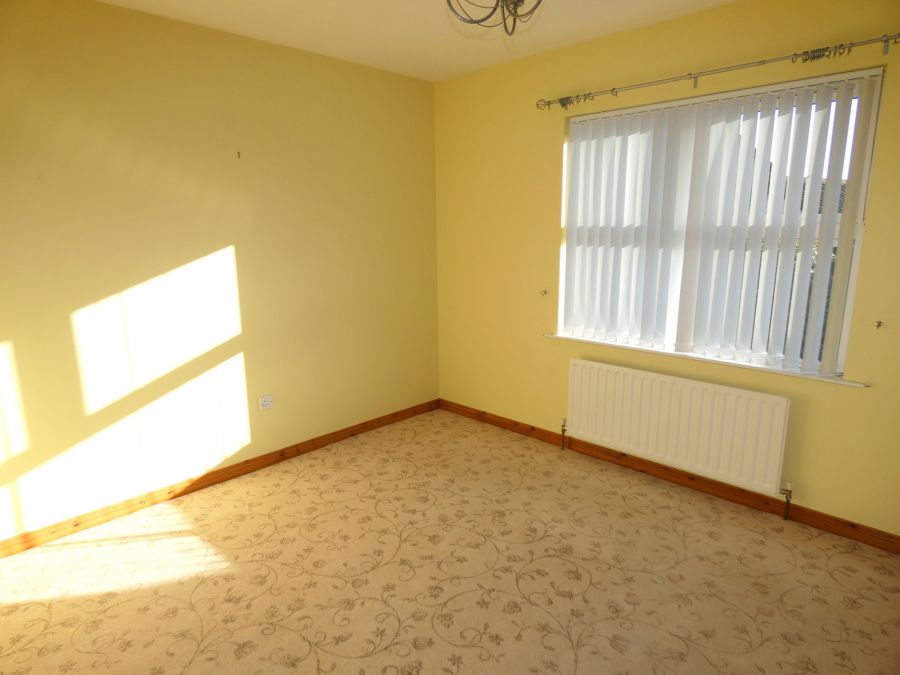 11 Castlehill Crescent