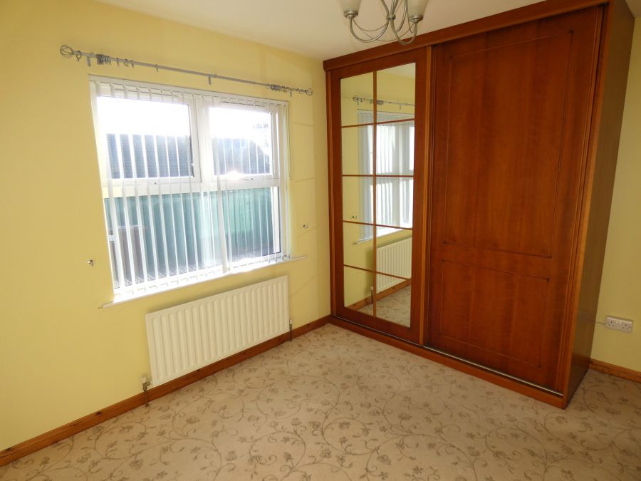 11 Castlehill Crescent