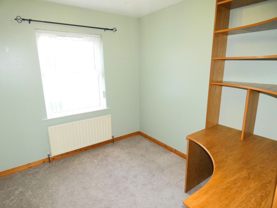 11 Castlehill Crescent