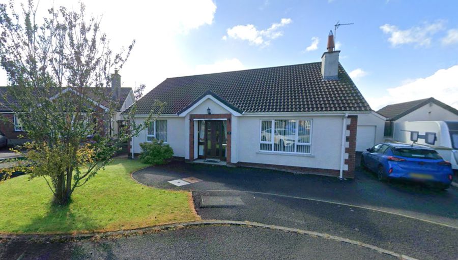 11 Castlehill Crescent