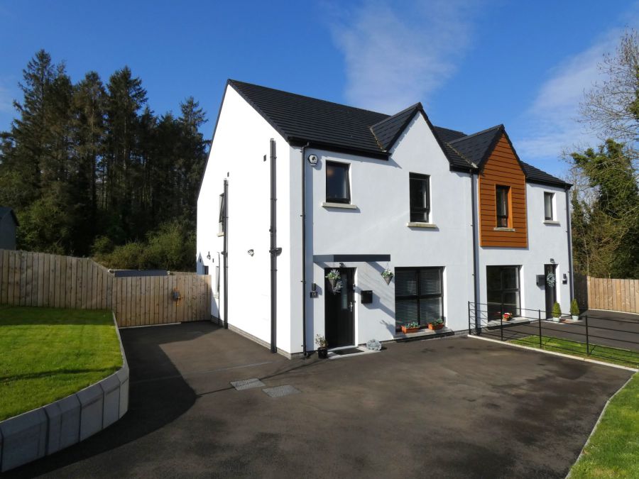 14 Millbrook Gardens