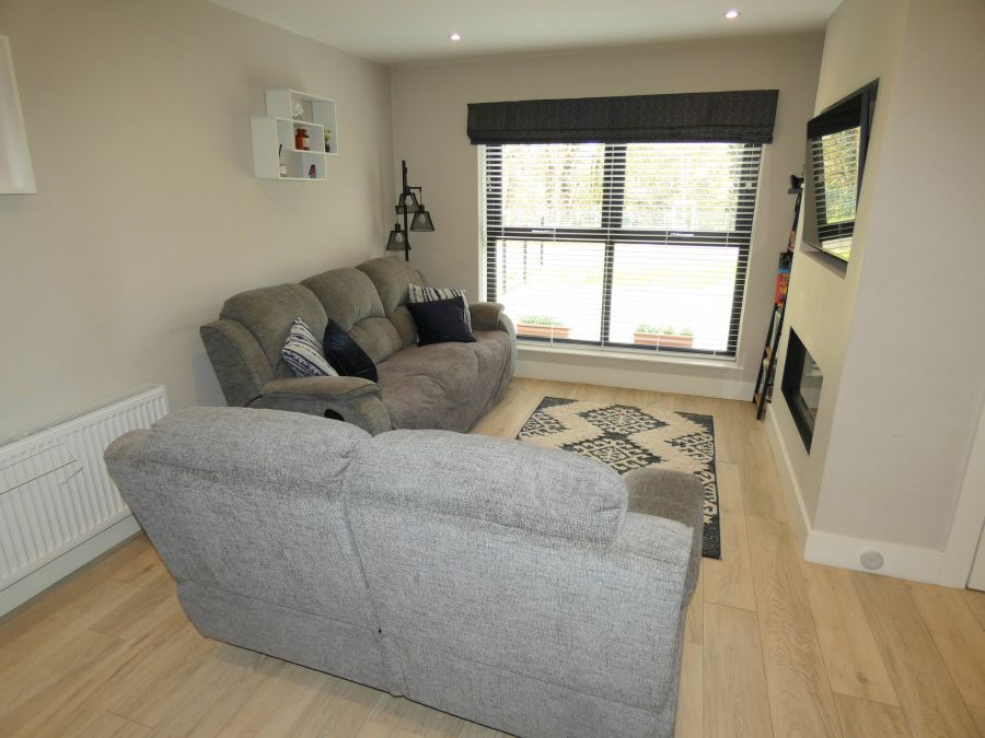 14 Millbrook Gardens