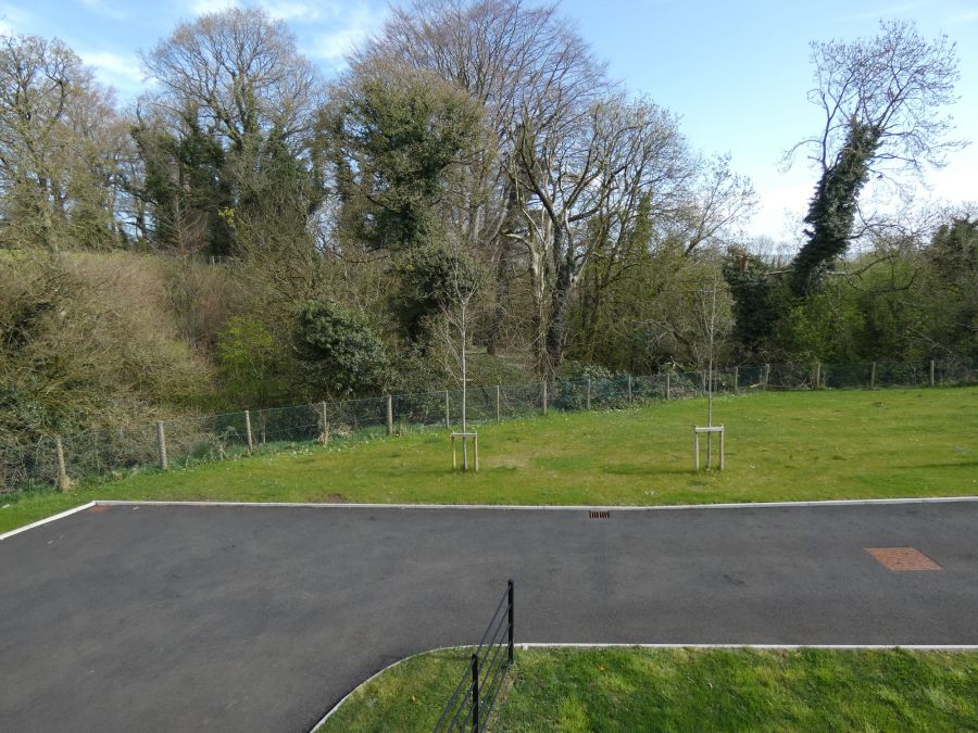 14 Millbrook Gardens