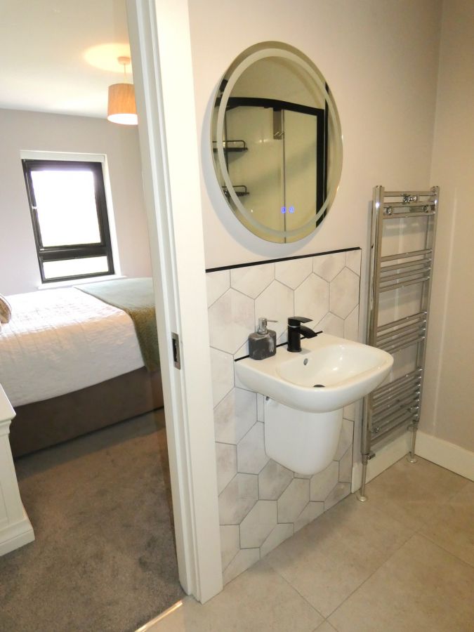 14 Millbrook Gardens