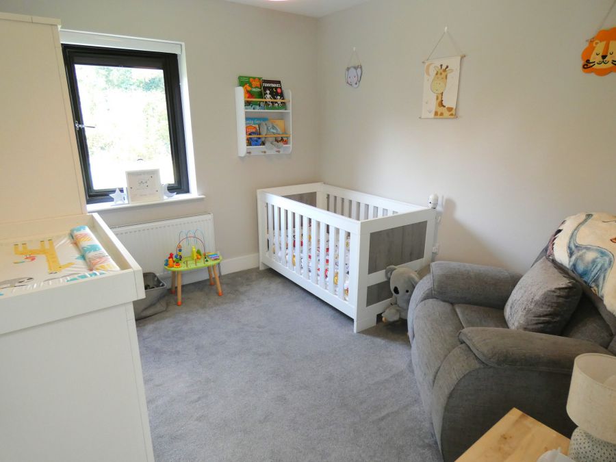 14 Millbrook Gardens