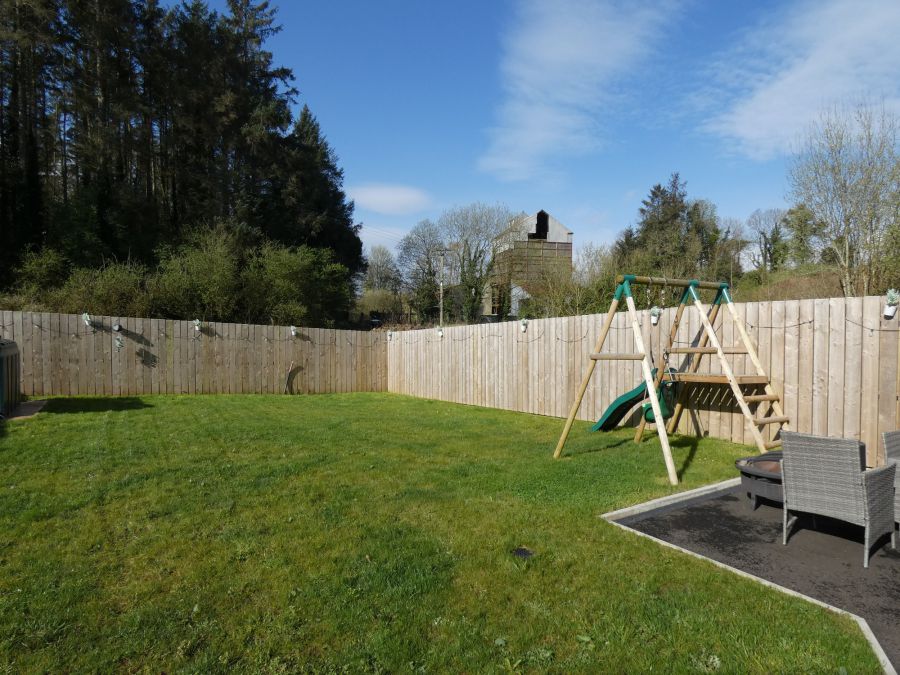 14 Millbrook Gardens