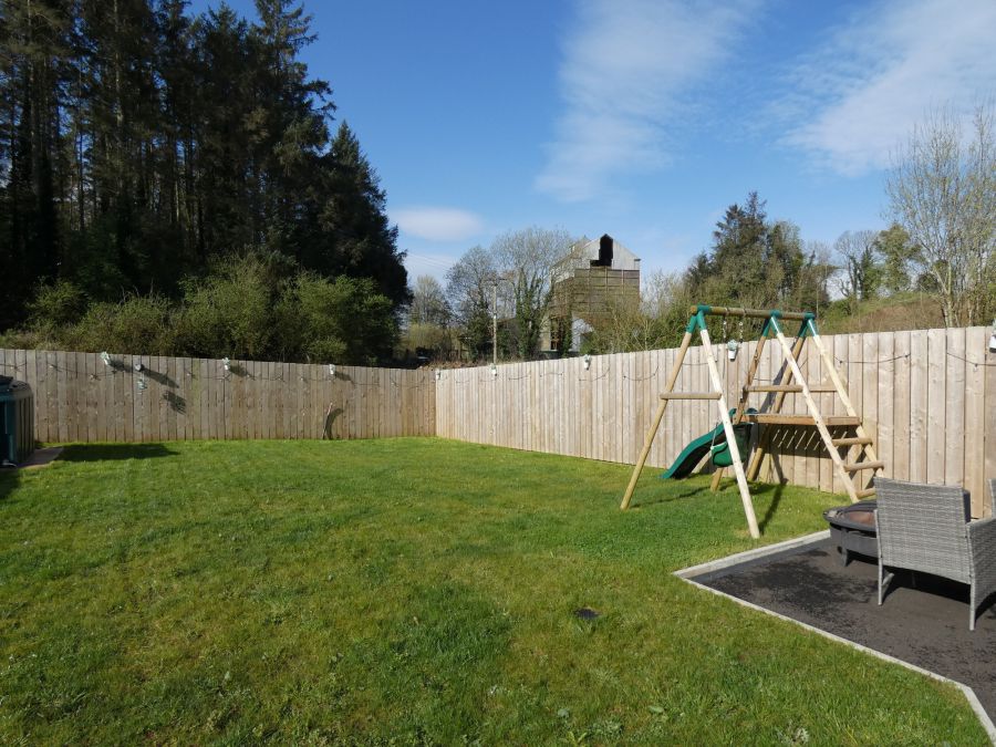 14 Millbrook Gardens