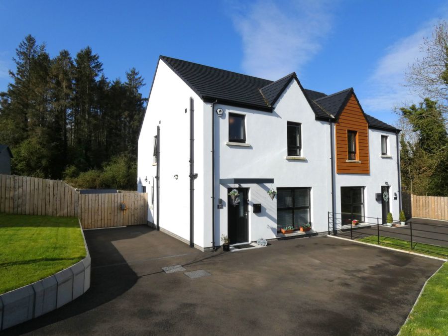 14 Millbrook Gardens