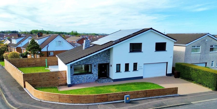 White Gables, 11 Sandelwood Avenue