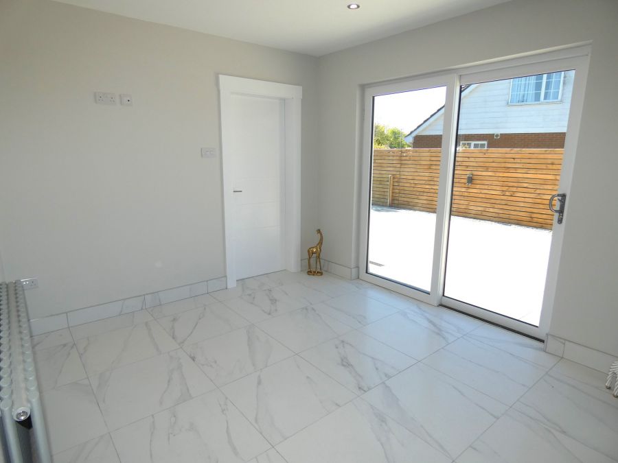 White Gables, 11 Sandelwood Avenue