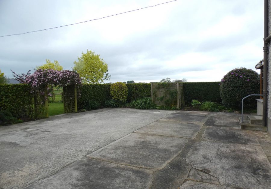 Parkmore, 44  Ballybrakes Road
