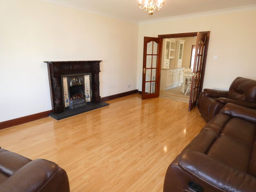 6 Beechcroft