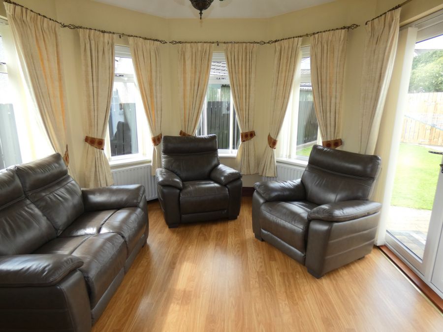 6 Beechcroft