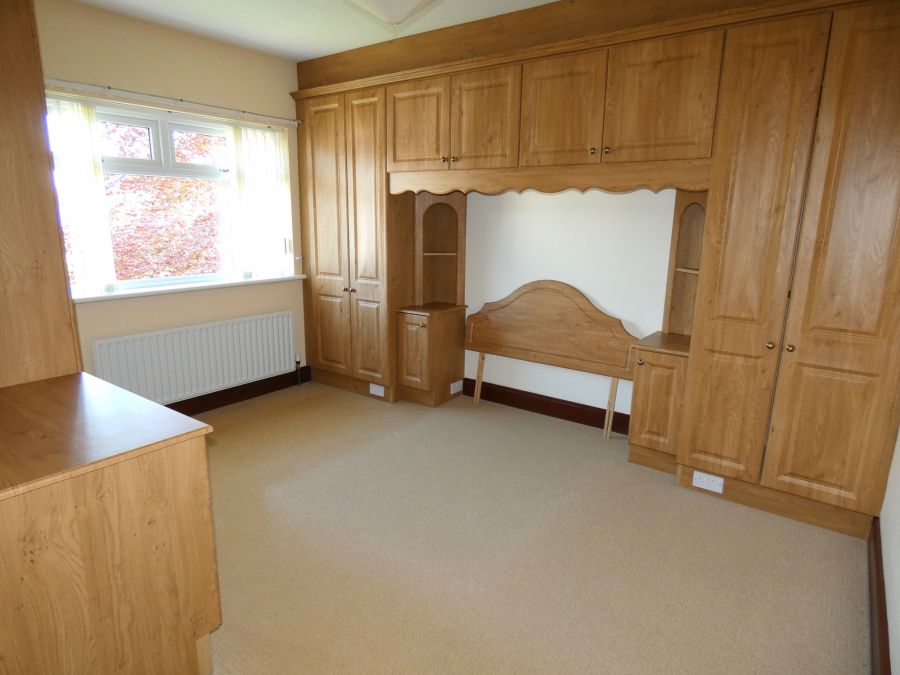 6 Beechcroft