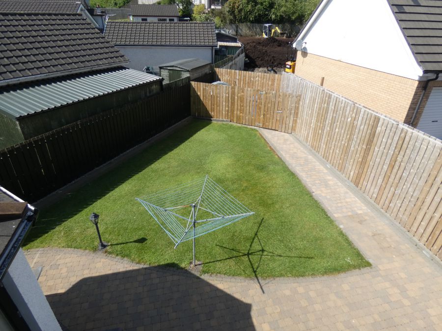 6 Beechcroft