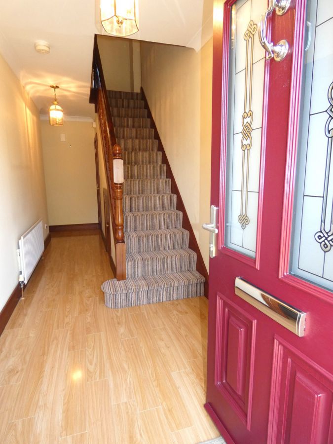 6 Beechcroft