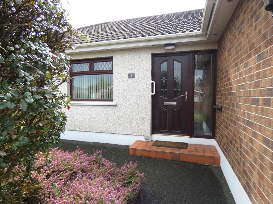 6 Ashlea Avenue
