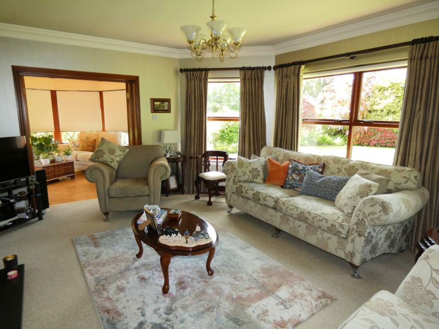 Hillcroft Lodge, 32 Knockaholet Road