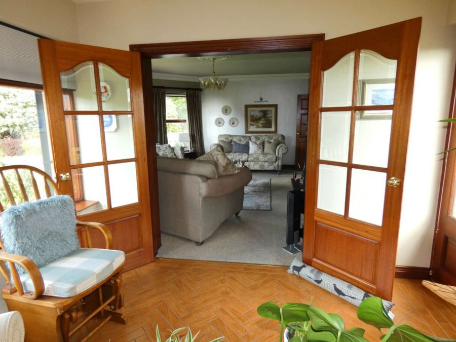 Hillcroft Lodge, 32 Knockaholet Road