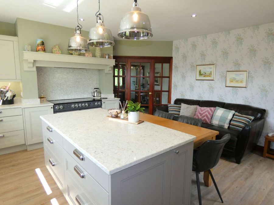 Hillcroft Lodge, 32 Knockaholet Road