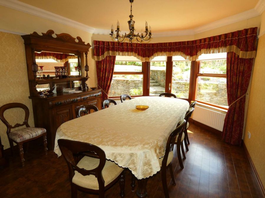 Hillcroft Lodge, 32 Knockaholet Road