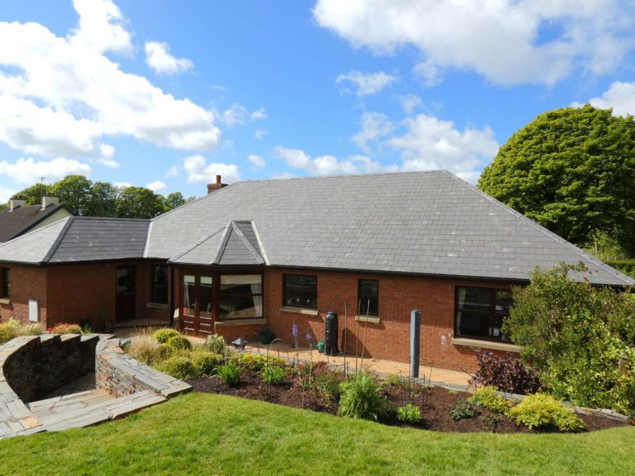 Hillcroft Lodge, 32 Knockaholet Road