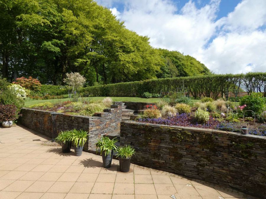 Hillcroft Lodge, 32 Knockaholet Road